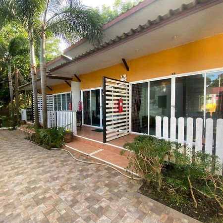Kk Lipe Resort Bagian luar foto