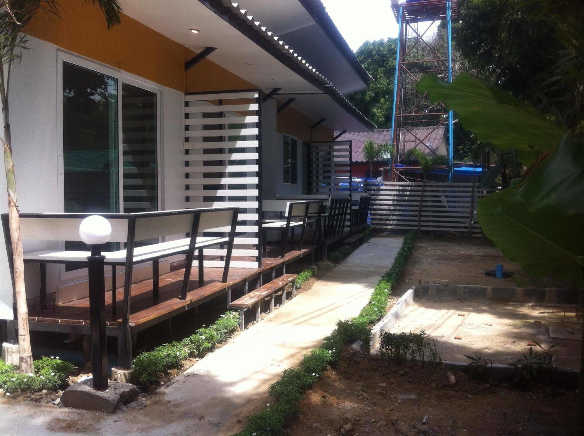 Kk Lipe Resort Bagian luar foto
