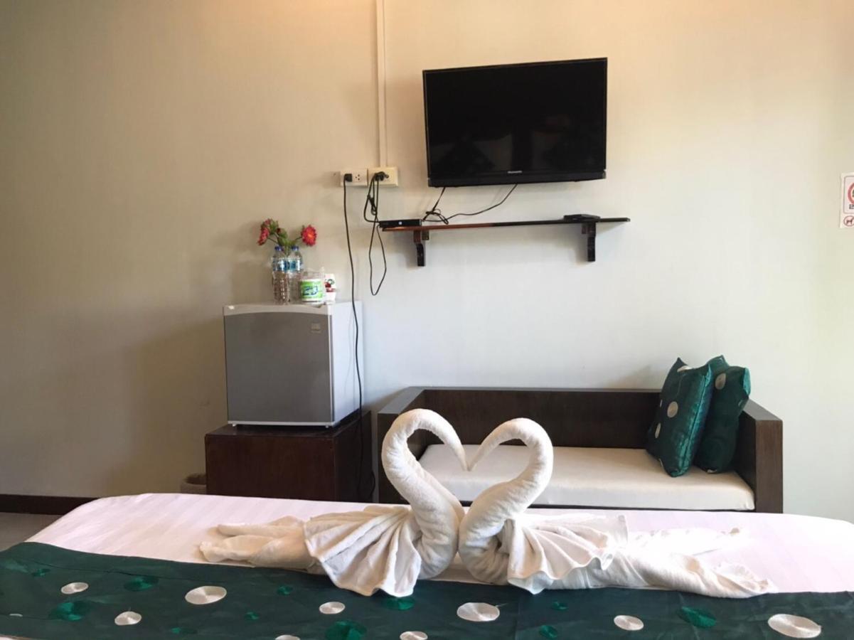 Kk Lipe Resort Bagian luar foto